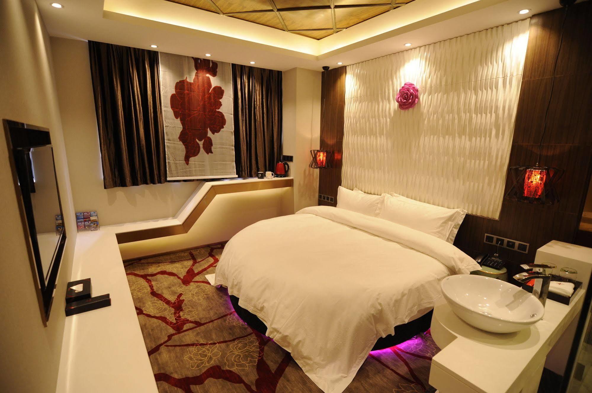 Secret Garden Hotel Guangzhou Exterior photo