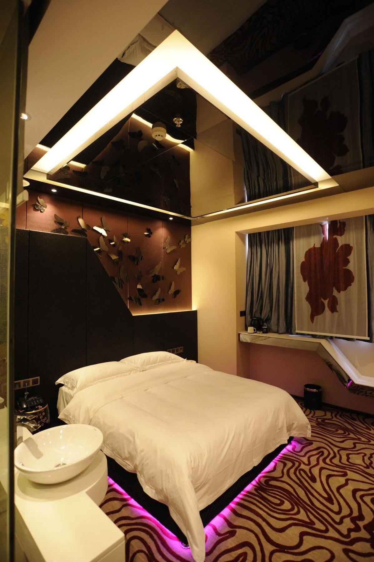 Secret Garden Hotel Guangzhou Exterior photo